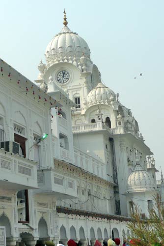 Tourist Guide to the Golden Temple (Harmandir Sahib), Amritsar