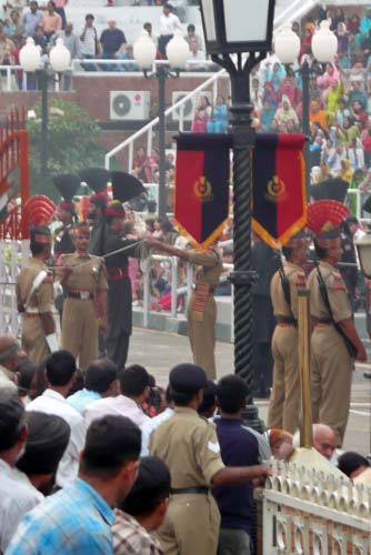 India-Pakistan Flag Ceremony