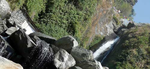 Bhagsu Waterfall 